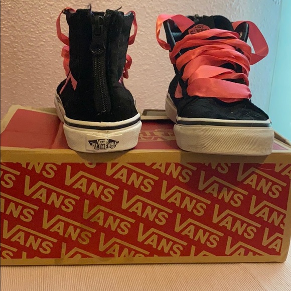 Satin velvet high top vans - Picture 2 of 2